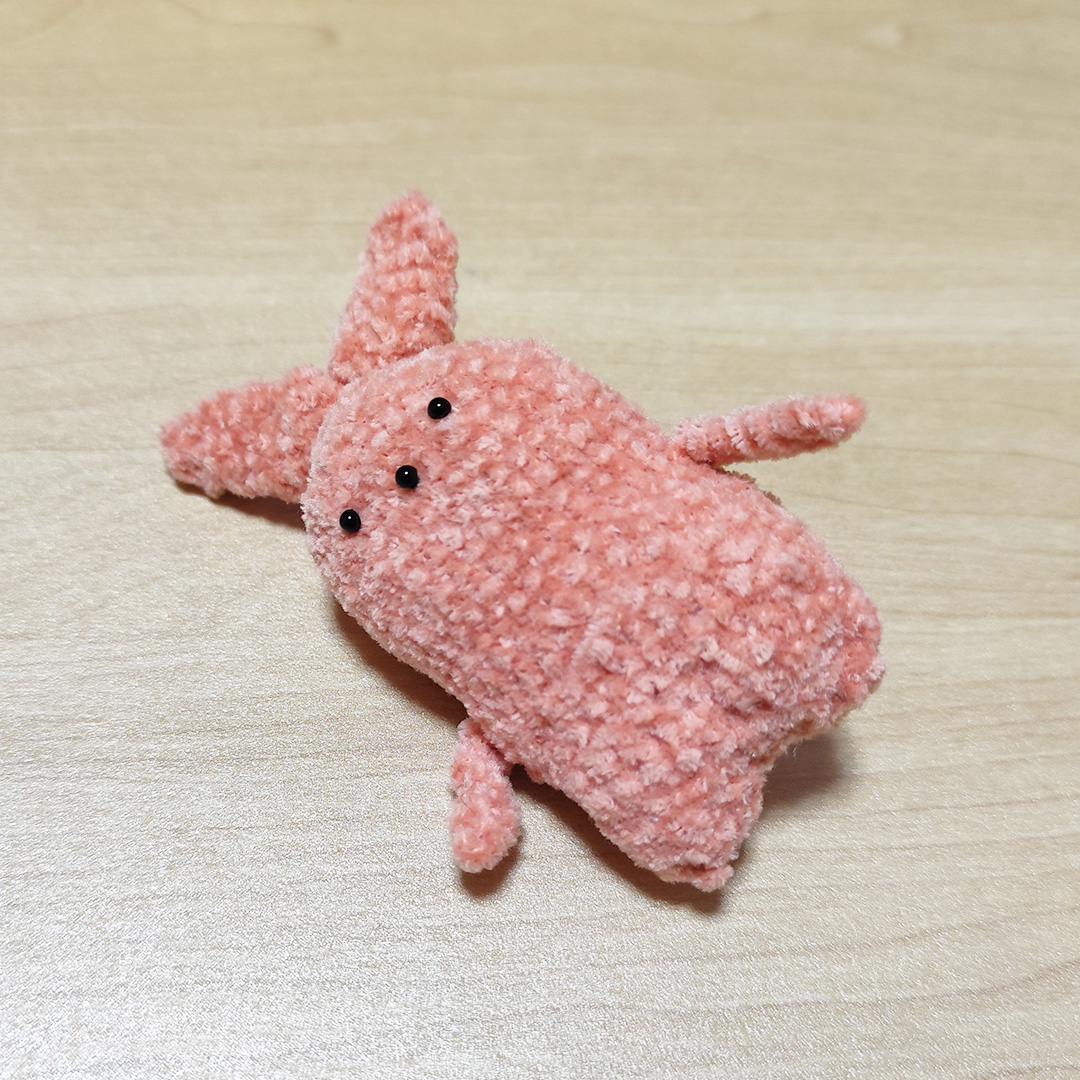 うさぎのあみぐるみ